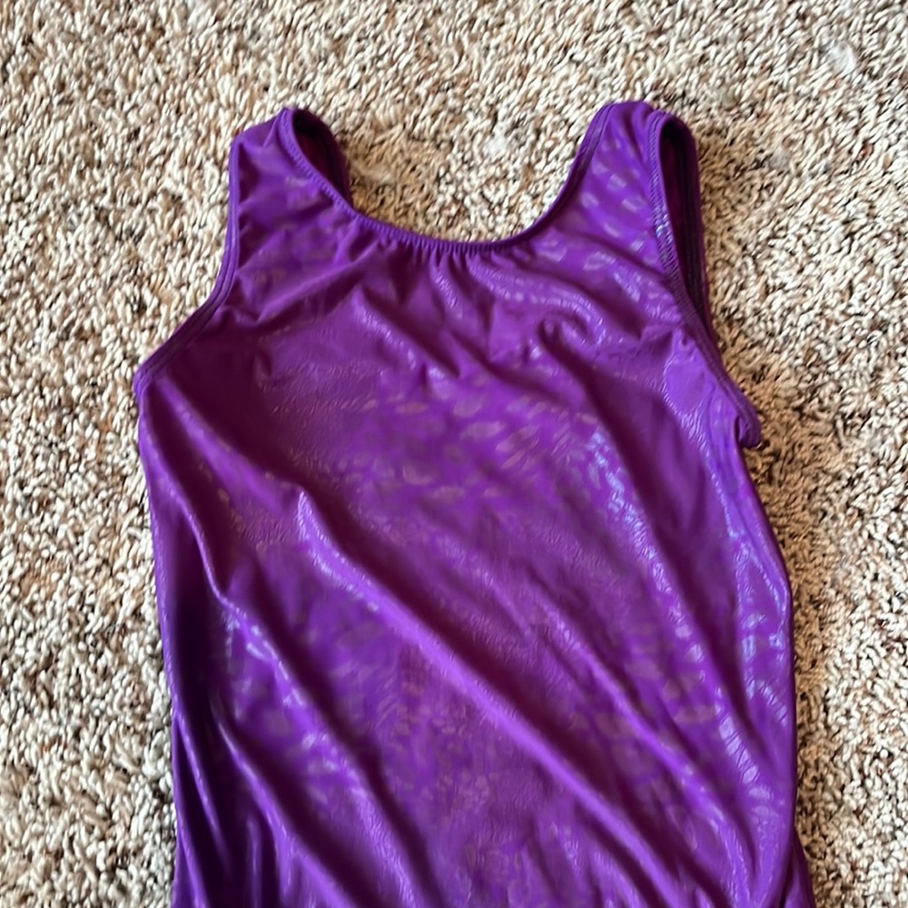 purple scale leo